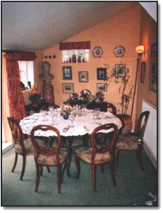 Palace Green Cottage dining room